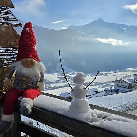 Daire Alpenchalet Zillertal *