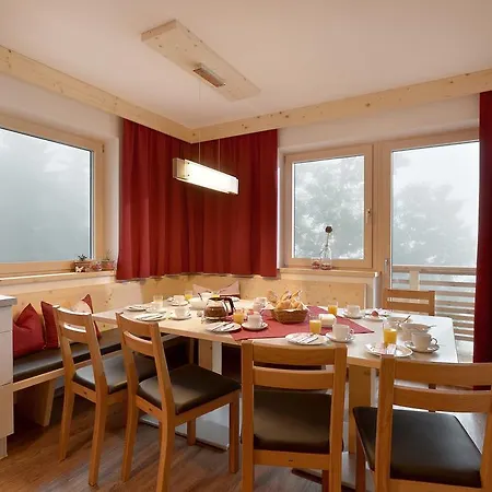 Daire Alpenchalet Zillertal *