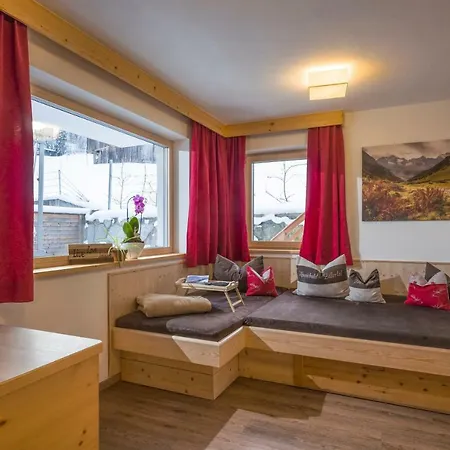 Daire Alpenchalet Zillertal
