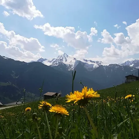 Alpenchalet Zillertal Apartman *